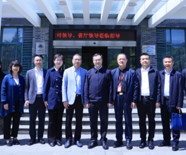 ����������������˾�����Ҽ�˿�죩��˾���������쵼һ��ݰ�ٵ���