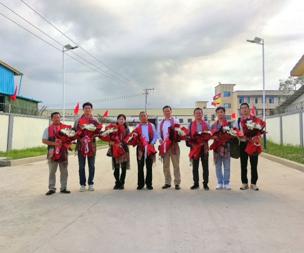 ��������Эʢȫ������ϯһ�е���yd2333�ƶ�������Ϸ˿�񣨼���կ����ҵ԰